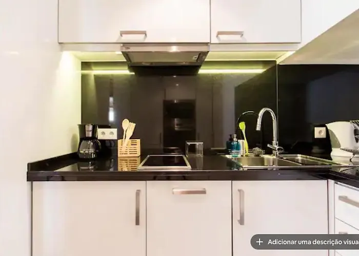 Apartment Living Bairro Alto Iii *